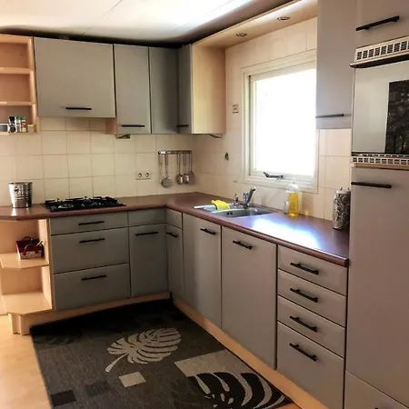 דירה Bungalow Chalet In פוטן